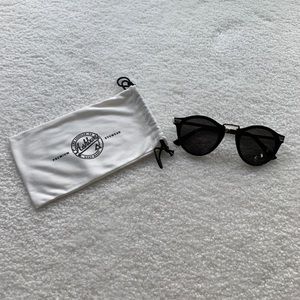 Ashbury Sunglasses - Circle - Black&Silver